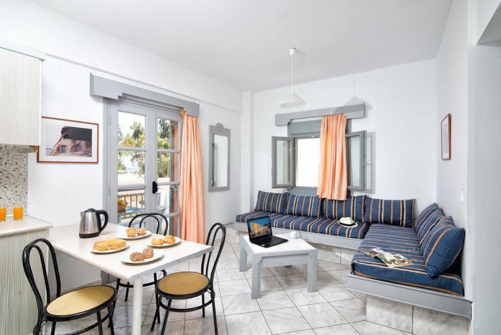 Ifigenia Apartments Hersonissos  Esterno foto
