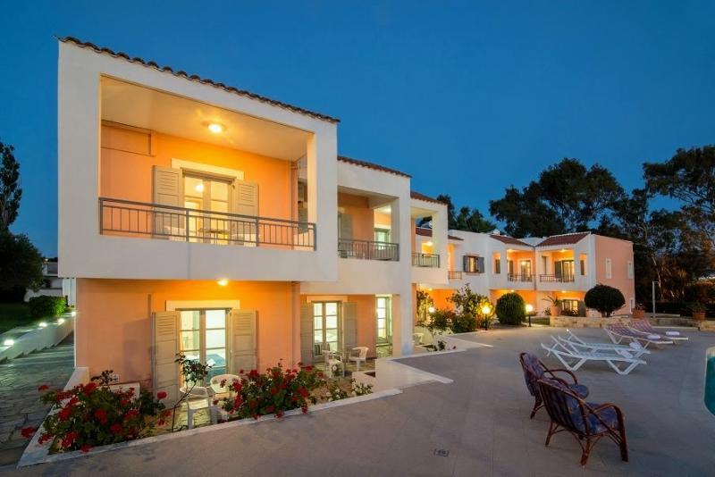 Ifigenia Apartments Hersonissos  Esterno foto