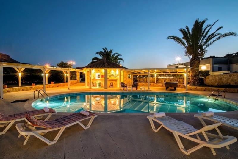 Ifigenia Apartments Hersonissos  Esterno foto