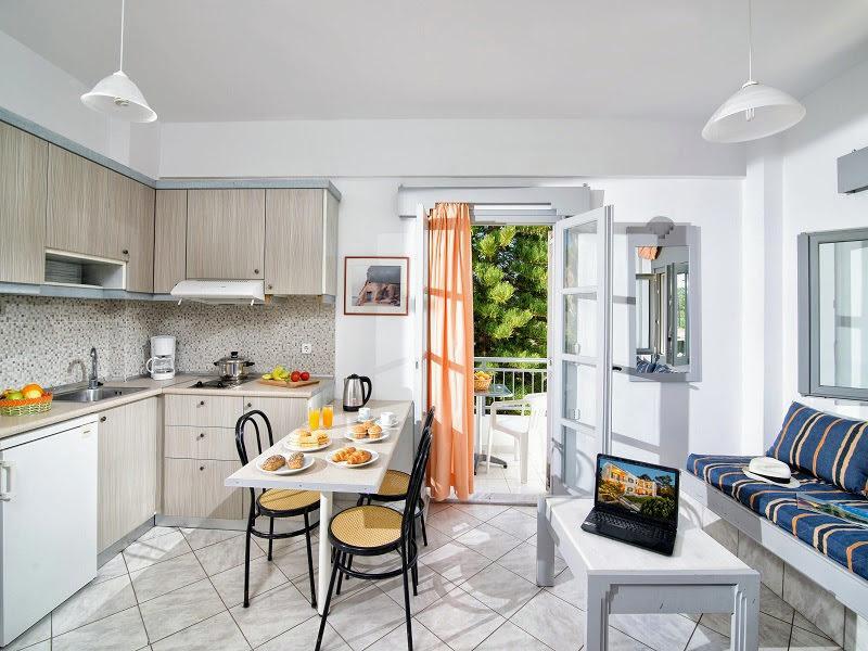 Ifigenia Apartments Hersonissos  Esterno foto